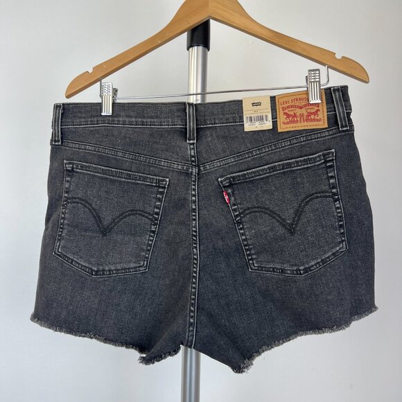 Sz 33-NWT Levi's High Rise Slim Fit Cut-Off Denim Jean Shorts- Scuffed Black - Picture 2 of 5